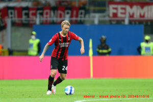 Simon Kjaer